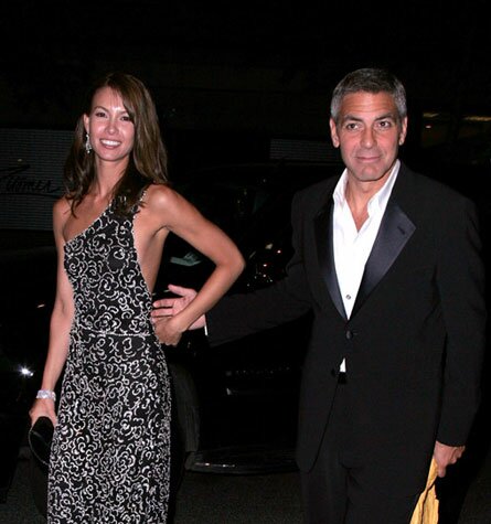 Sarah Larson, George Clooney Break Up - Gold Digger Failed