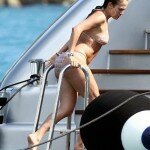 Picture of Jennifer Lopez in Bikini - What a Fat Ass!