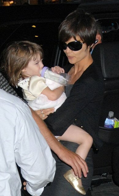 Katie Holmes New Pixie Haircut Photo