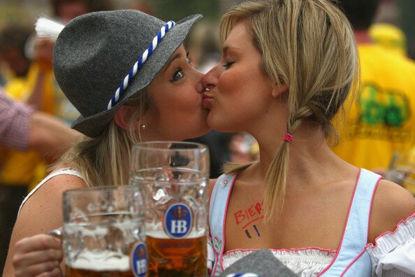Oktoberfest 2008 Brings Bavarian Lesbian Kisses