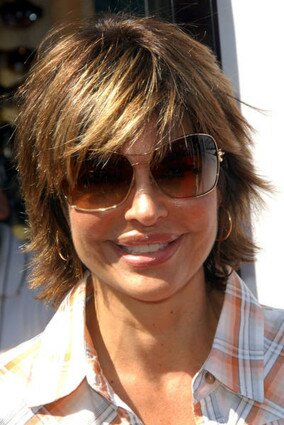 Lisa Rinna Admits Going Too Far with Plastic Surgery