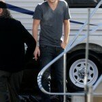 Robert Pattinson aka Edward Cullen Smoking on the Set of New Moon