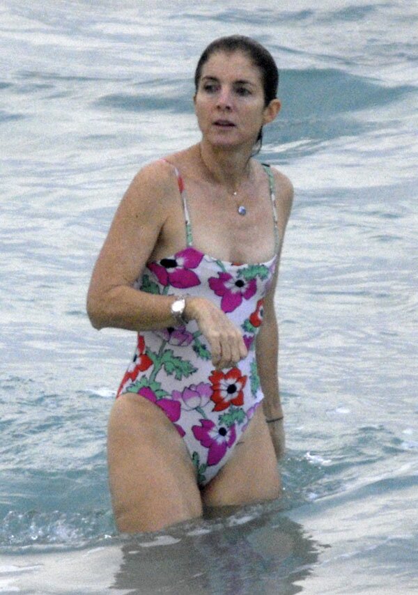 Caroline Kennedy Photos - JFK Daughter in Swimwear