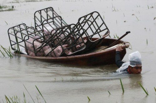 Thailand Flooding 2011 Video 